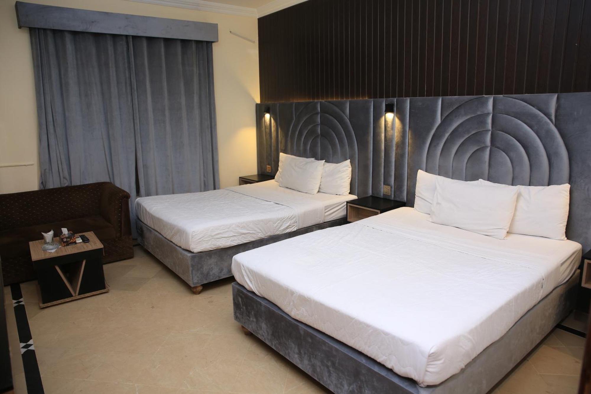 Orbit Residency F-7 Hotel Islamabad Exterior foto