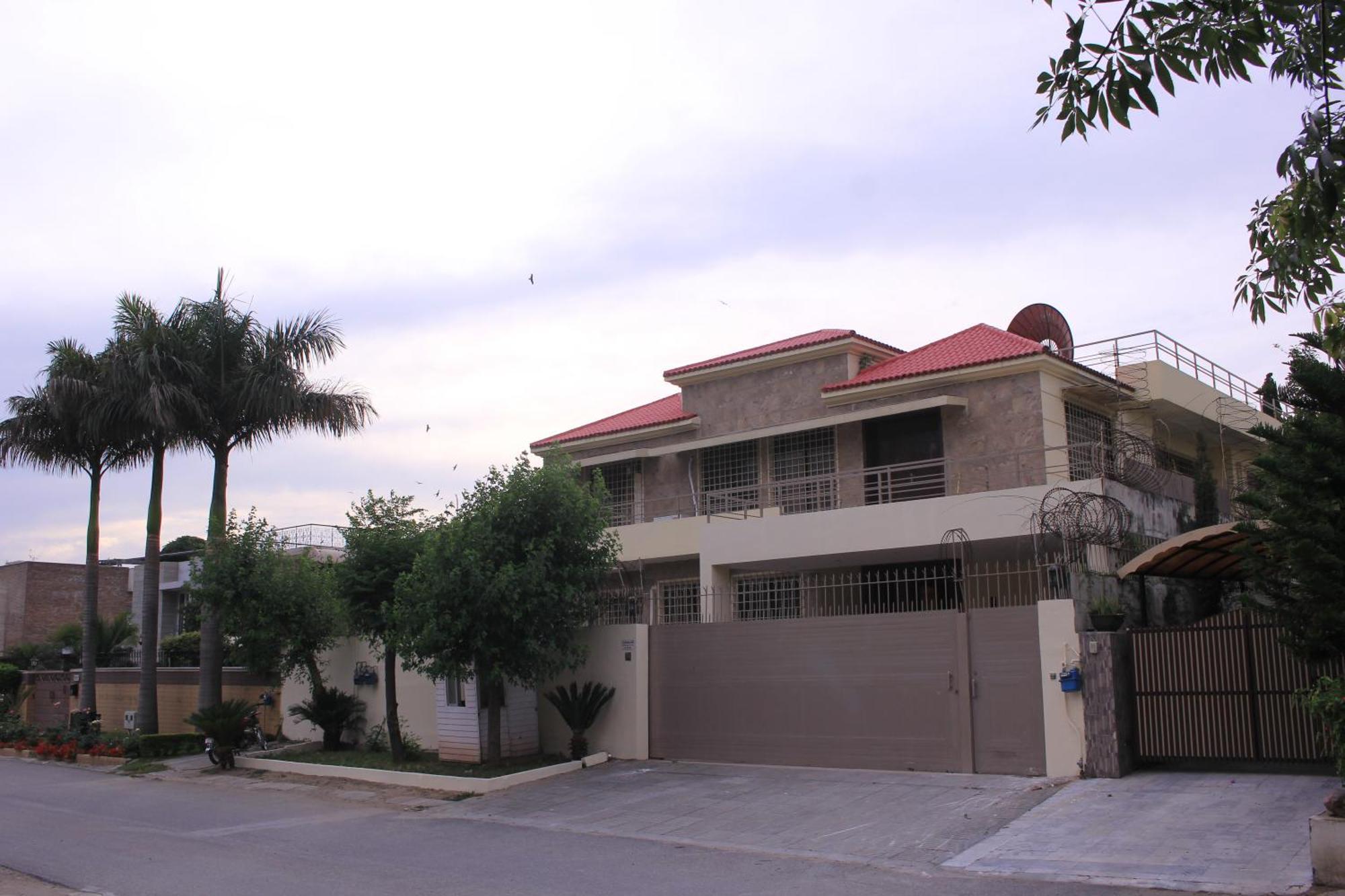 Orbit Residency F-7 Hotel Islamabad Exterior foto